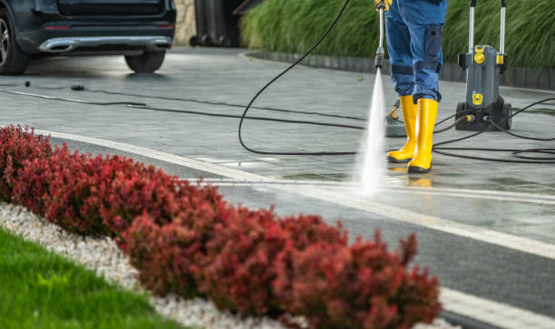 Best Playground Equipment Cleaning  in Nederland, TX